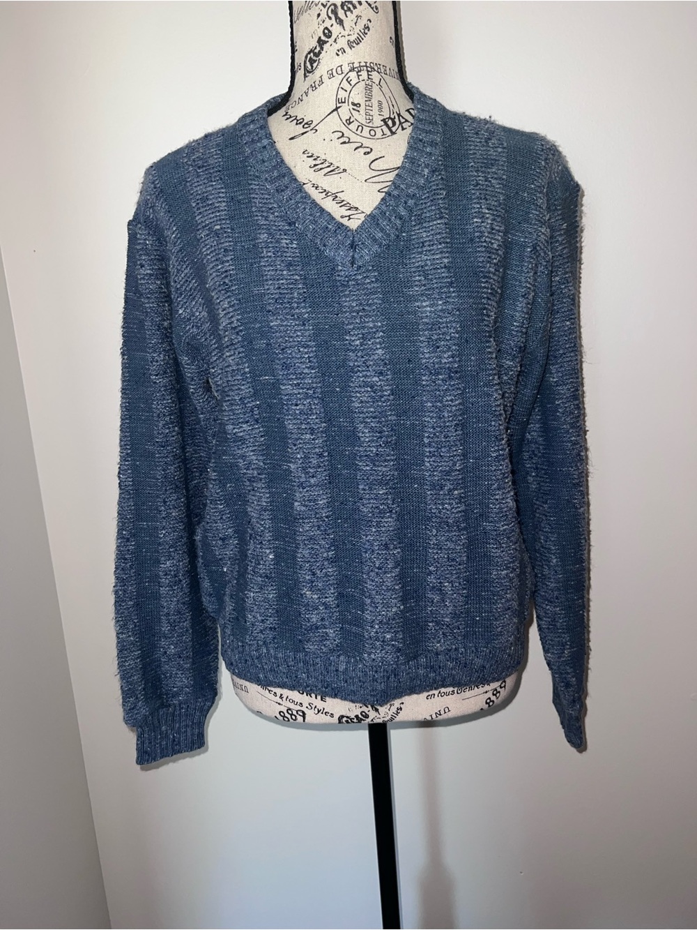 Vintage 70s Sigallo Blue Textured Knit V-Neck Sweater Retro Boho Medium